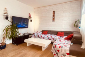 Bright and unoverlooked apartment